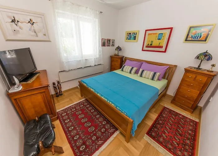 Апартаменти By The Sea Arbanija, Ciovo - 14825